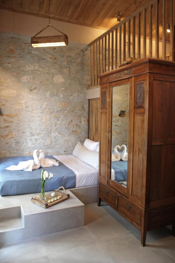 Laini Guest Houses Kouloukouthiana Extérieur photo