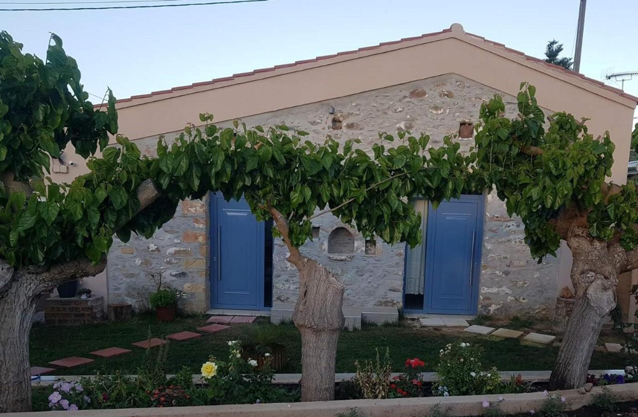 Laini Guest Houses Kouloukouthiana Extérieur photo